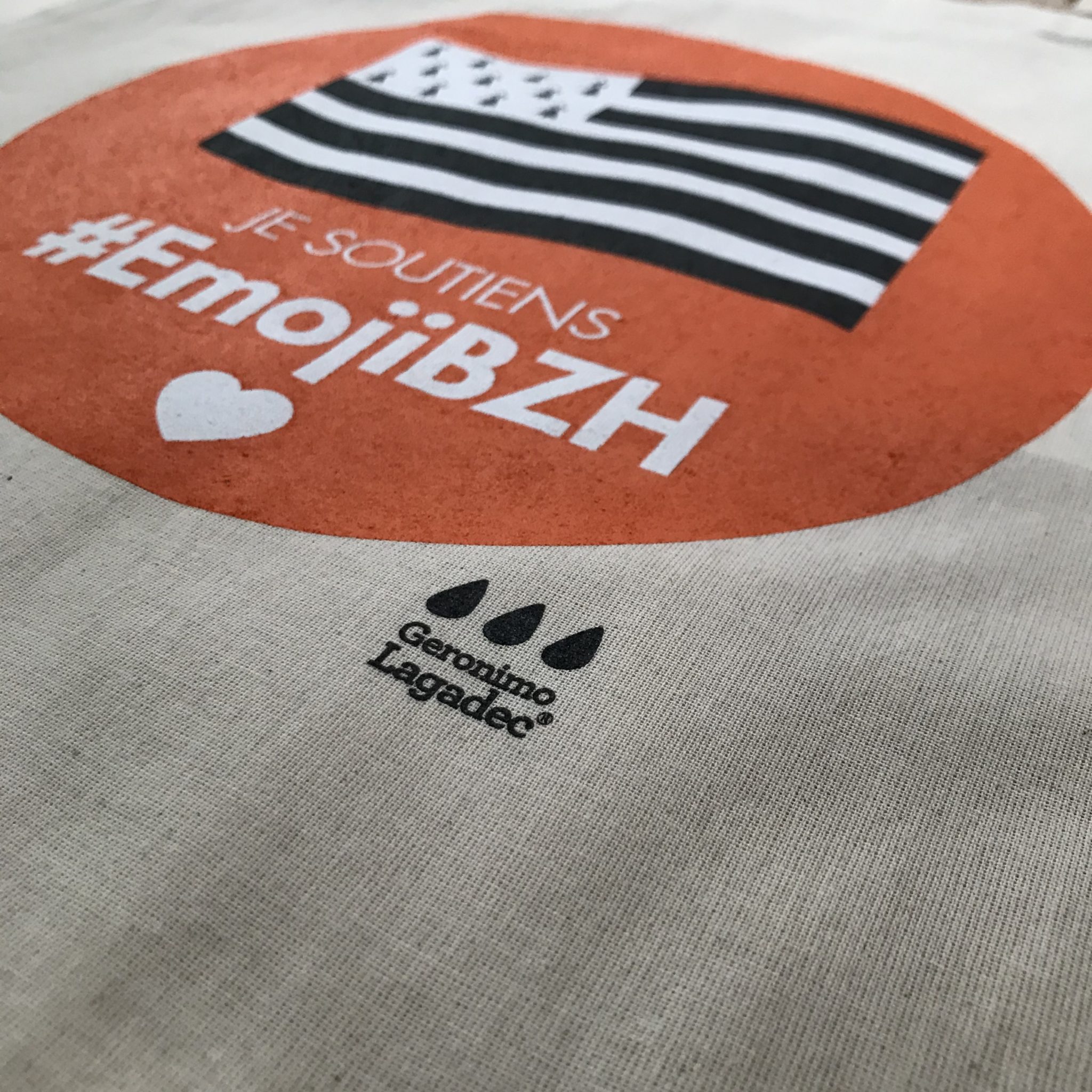 tote bag détail tote bag détail